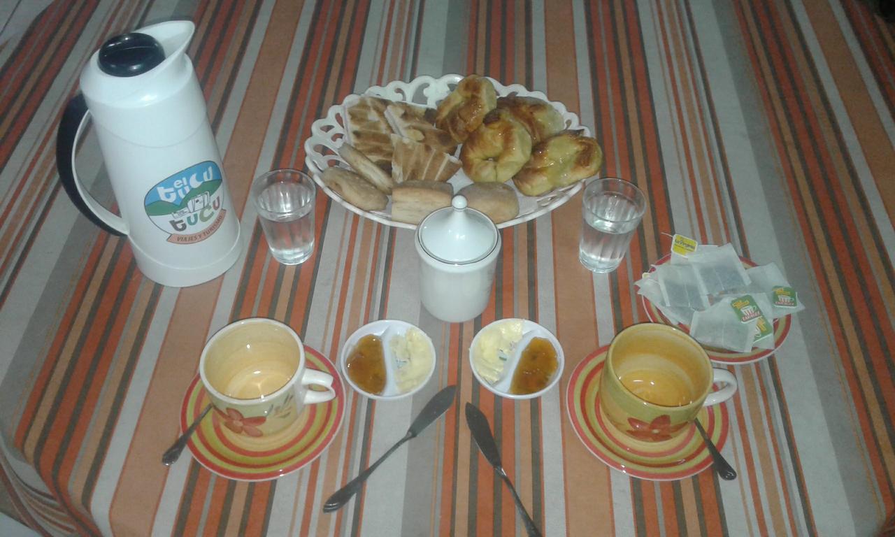 Hostal El Tucu Tucuc San Miguel de Tucumán Esterno foto