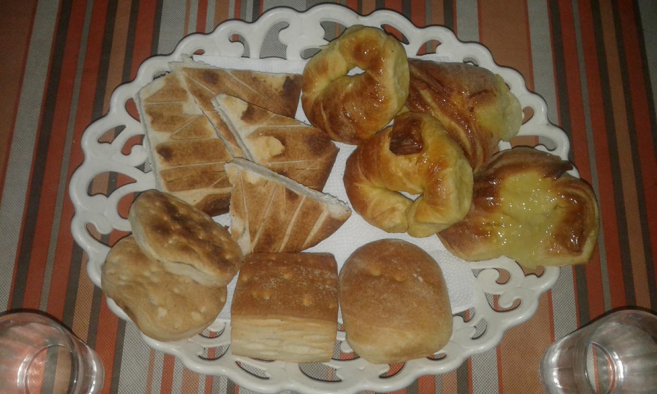 Hostal El Tucu Tucuc San Miguel de Tucumán Esterno foto